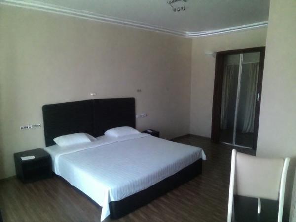 Foto des Hotels „Egrisi“