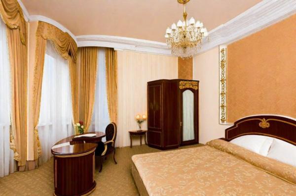 Aton Hotel Foto