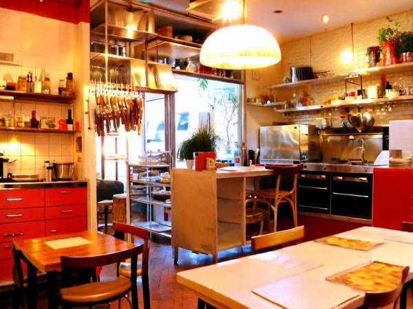 Le Kitchen Cafe Foto