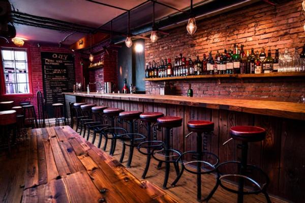 Bar "Alles ist an seinem Platz" Foto