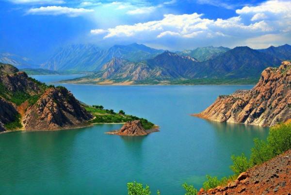 Charvak Reservoir Foto