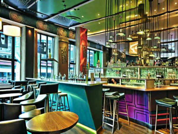 ARC Espresso Wine Bar Foto