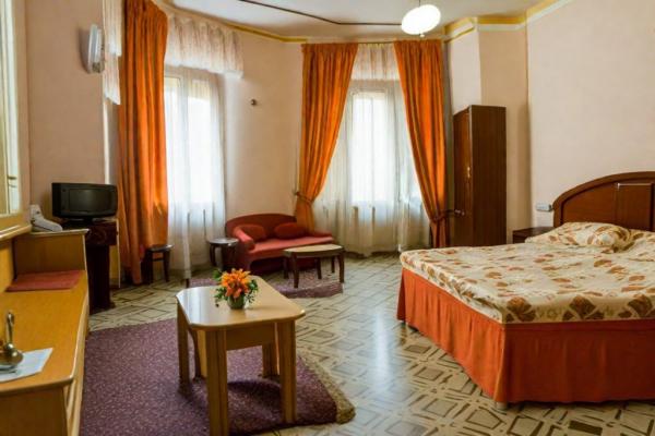 Hotel Kinissi Palace Foto