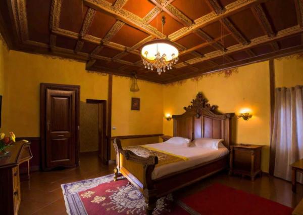 Hotel Brilant Antik Foto