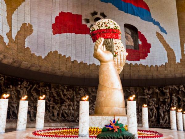 Hall of Military Glory auf dem Foto von Mamaev Kurgan