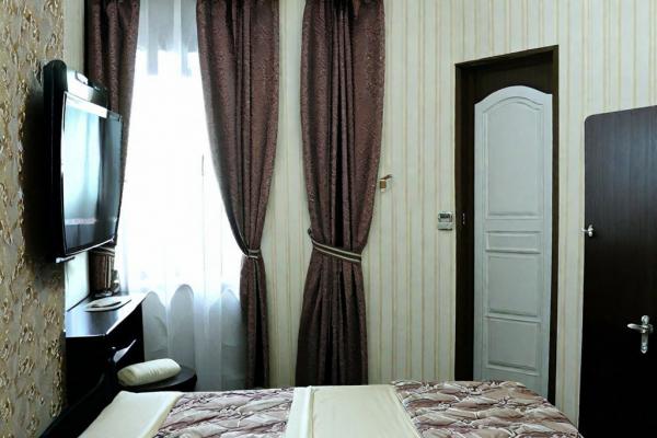 Frant Hotel auf Zhukova Foto