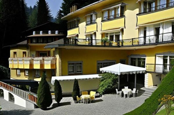 Hotel Dermuth Foto