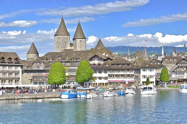 Rapperswil Yona Foto